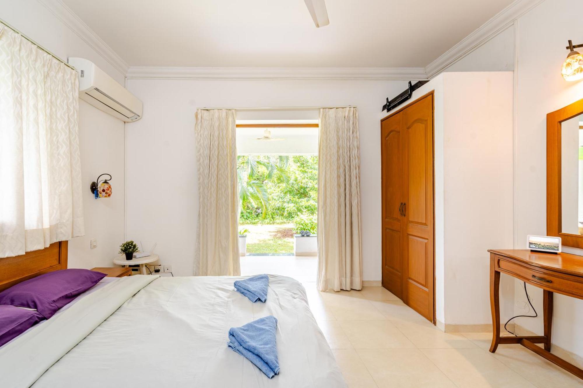 Susegad Suites Arpora Apartments & Villas With Reserved Parking Phòng bức ảnh